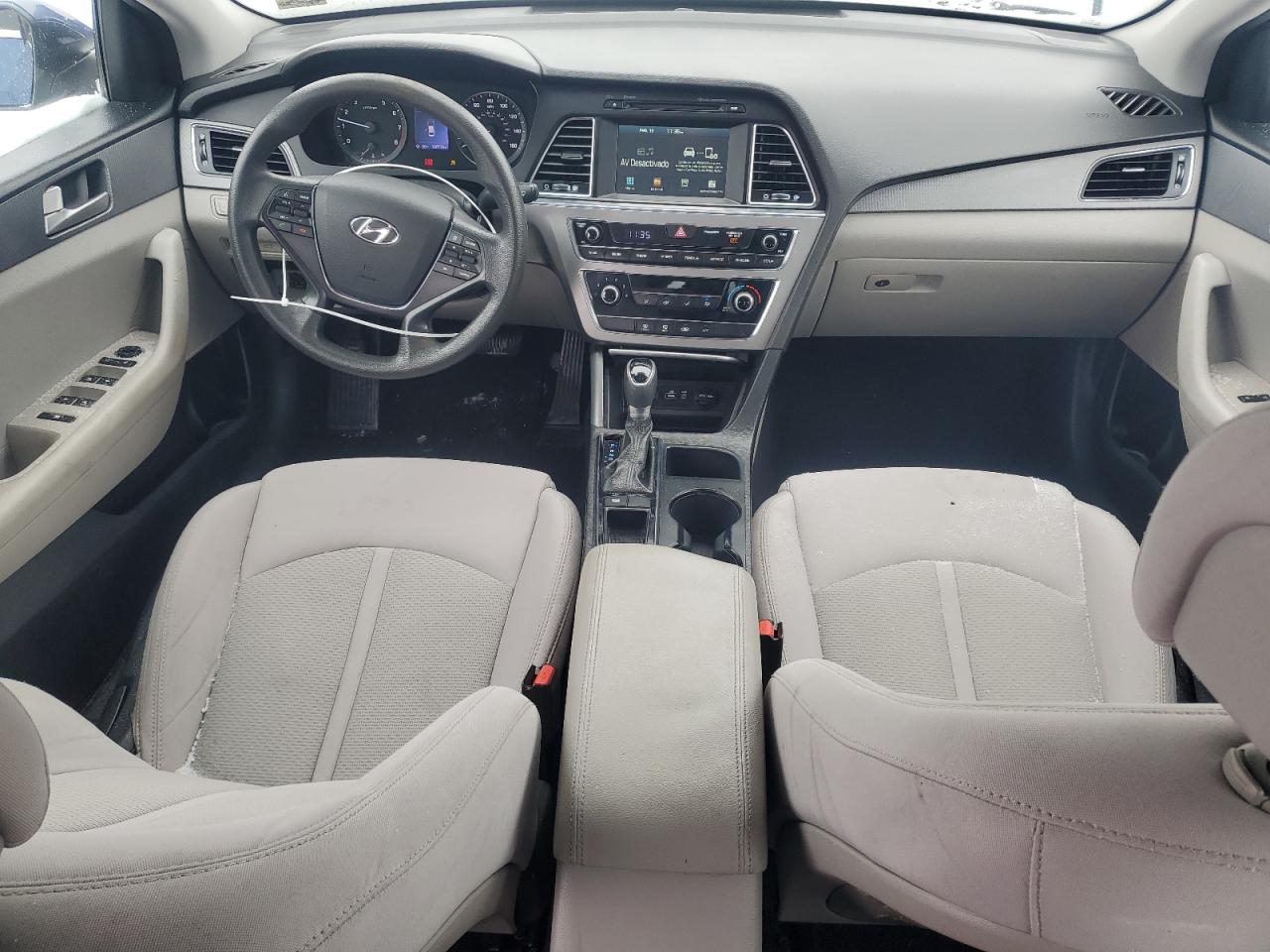2017 Hyundai Sonata - Image 8