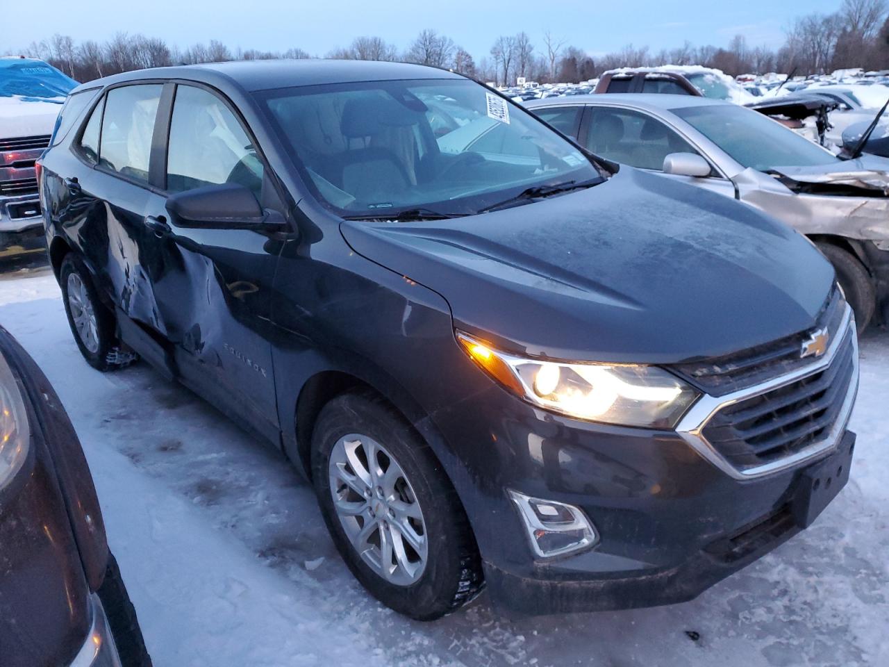 2020 Chevrolet Equinox - Image 4
