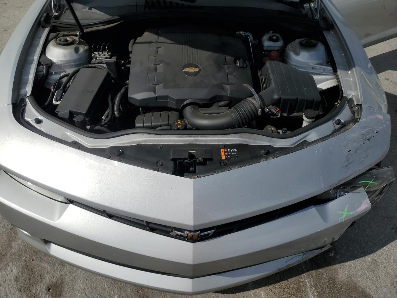 2015 Chevrolet Camaro - Image 11