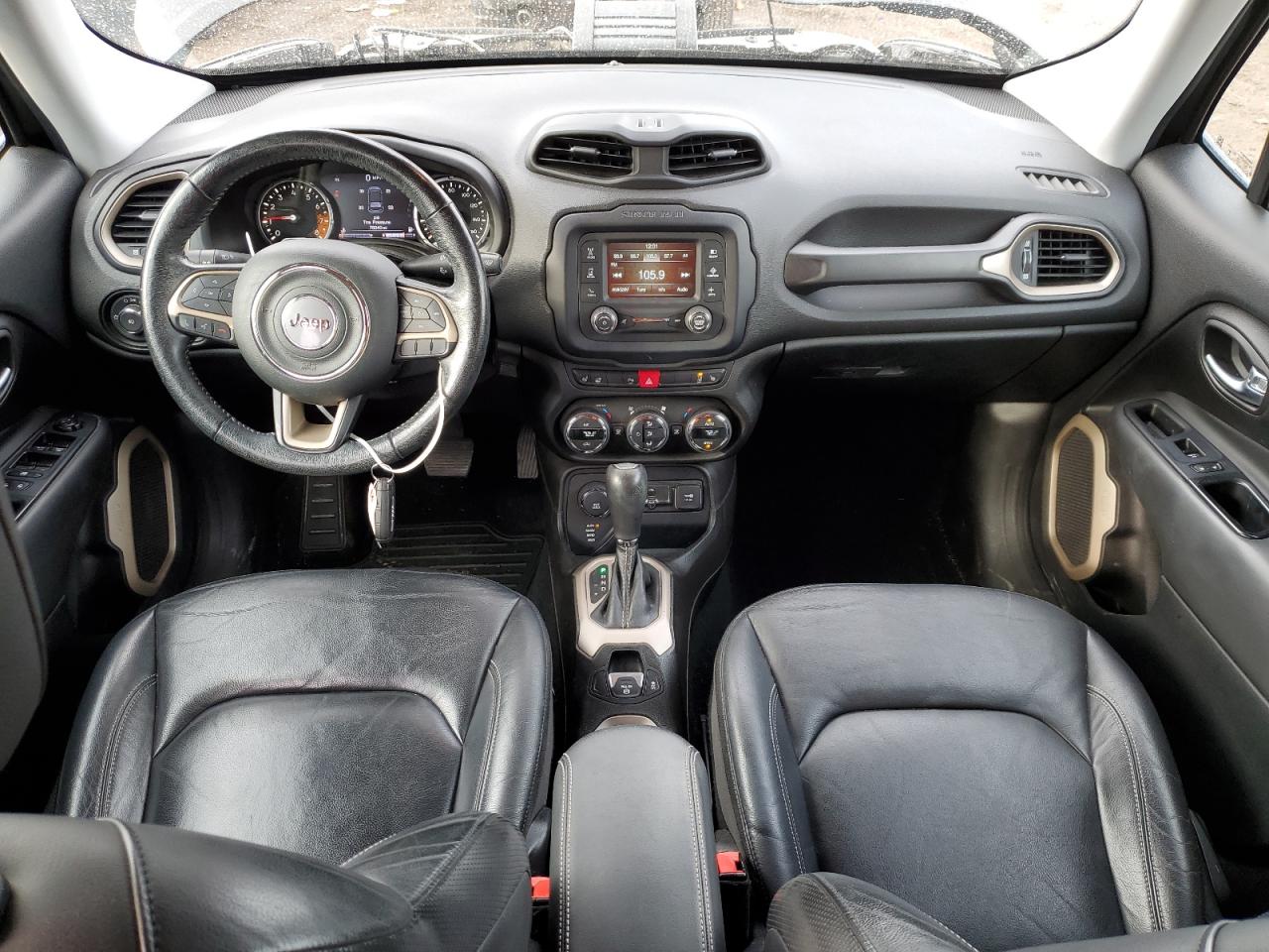 2017 Jeep Renegade - Image 8