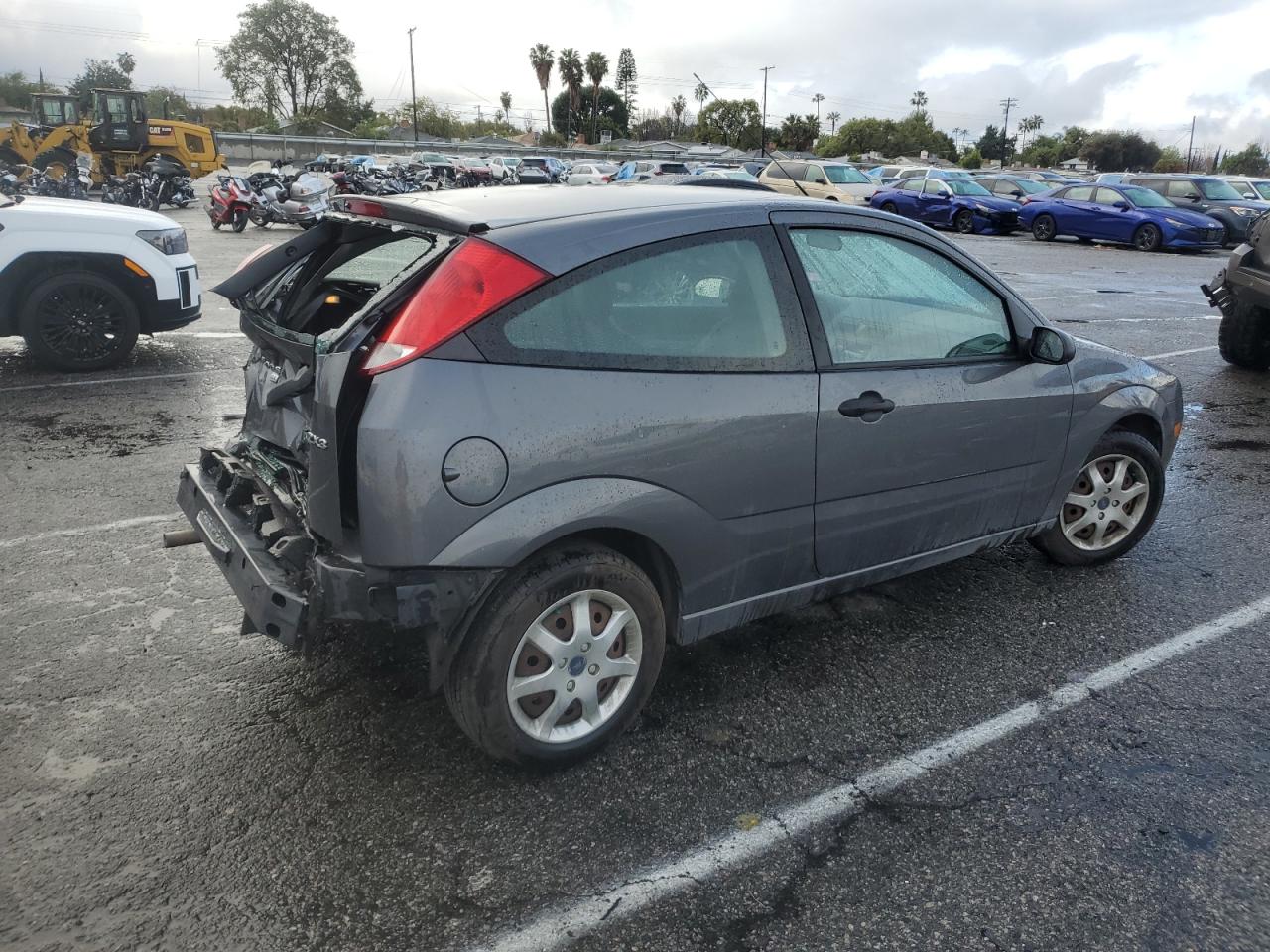 2005 Ford Focus - Image 3