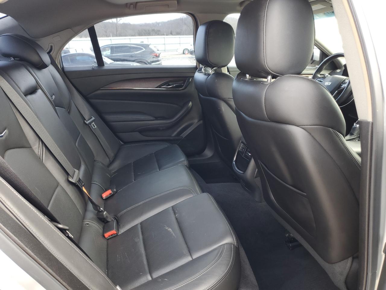 2018 Cadillac CTS - Image 10