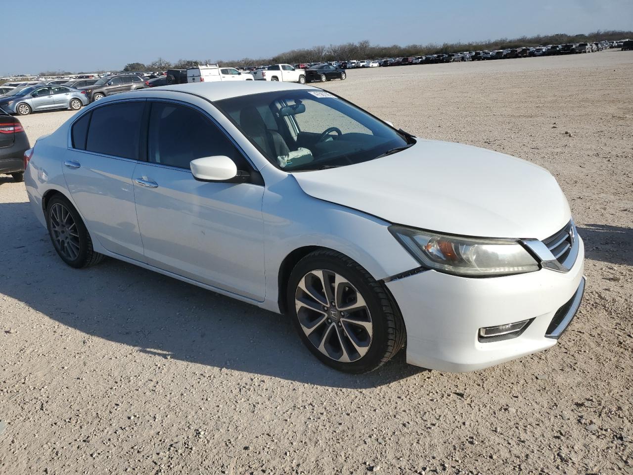 2013 Honda Accord - Image 4
