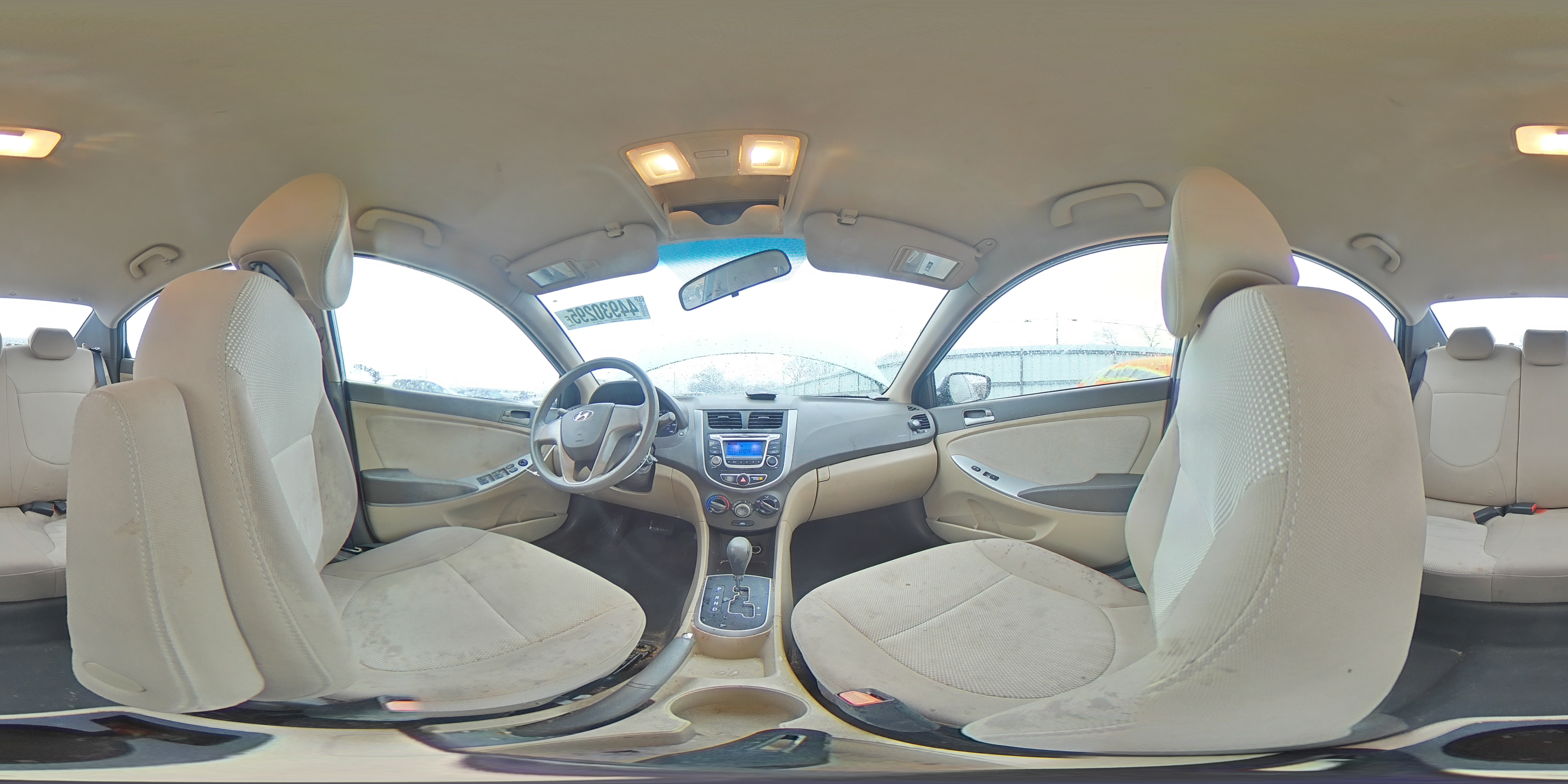 2014 Hyundai Accent - Image 14