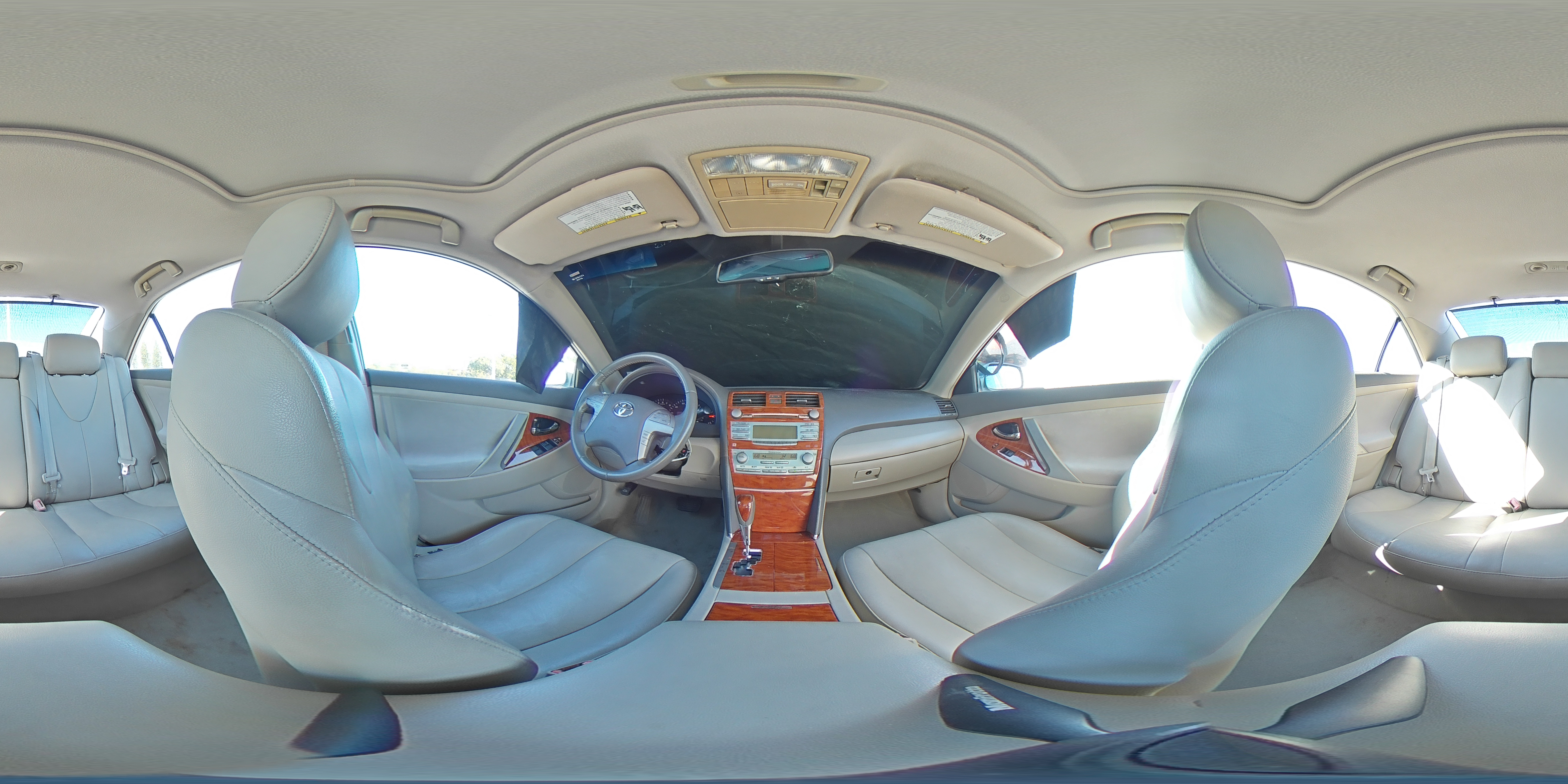 2009 Toyota Camry - Image 12