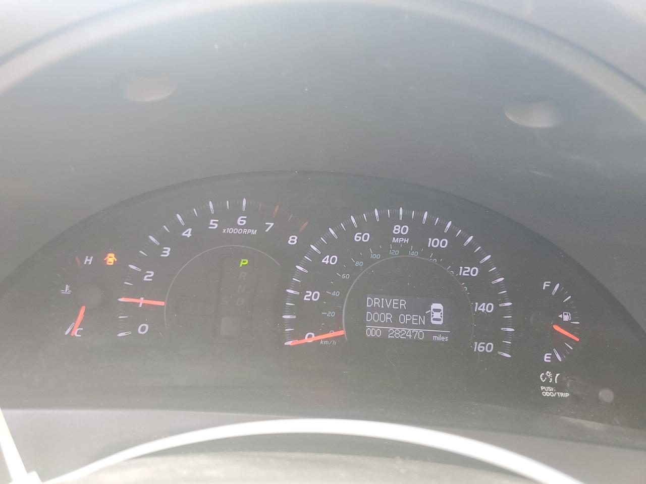 2011 Toyota Camry - Image 9