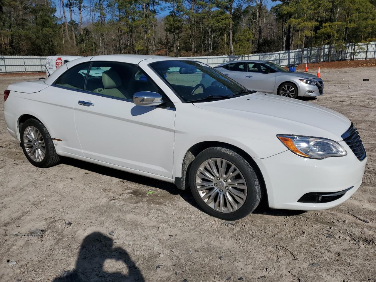 2012 Chrysler 200 - Image 4
