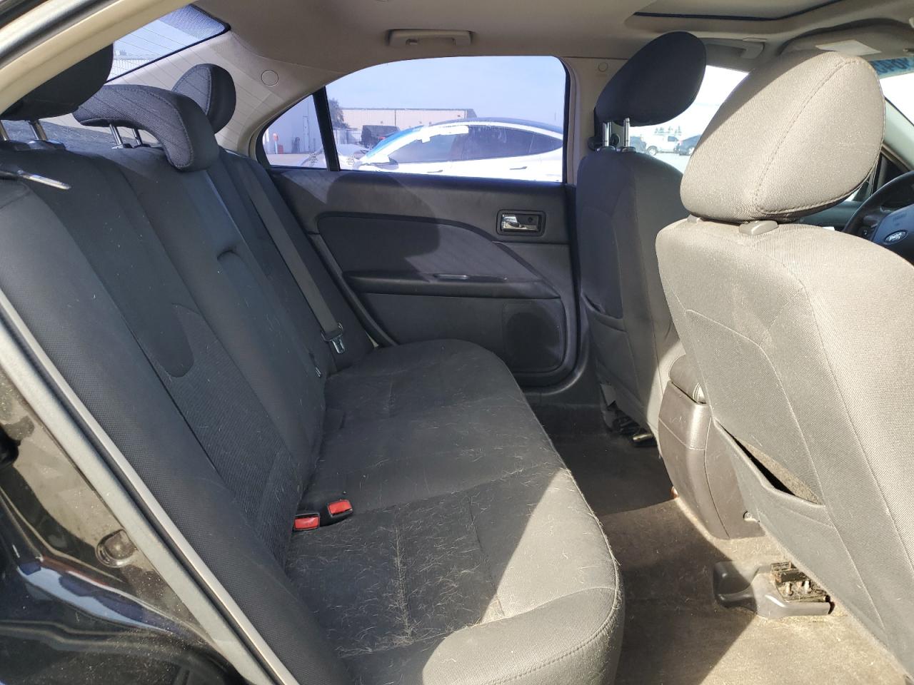 2011 Ford Fusion - Image 11