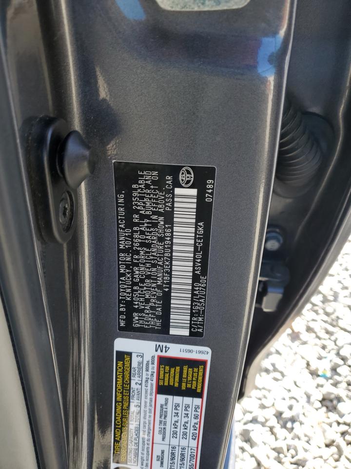 2011 Toyota Camry - Image 12