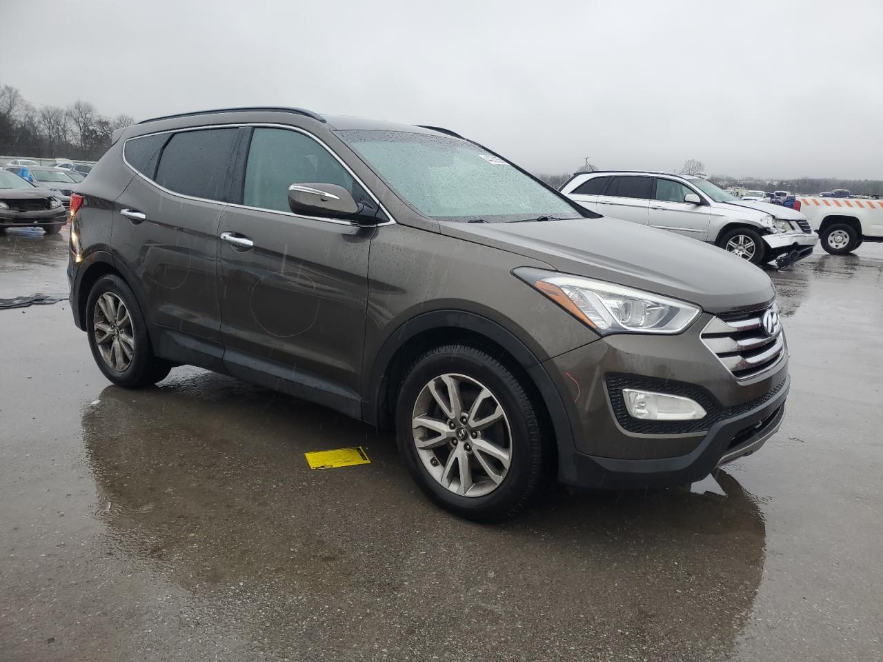 2014 Hyundai Santa Fe - Image 4