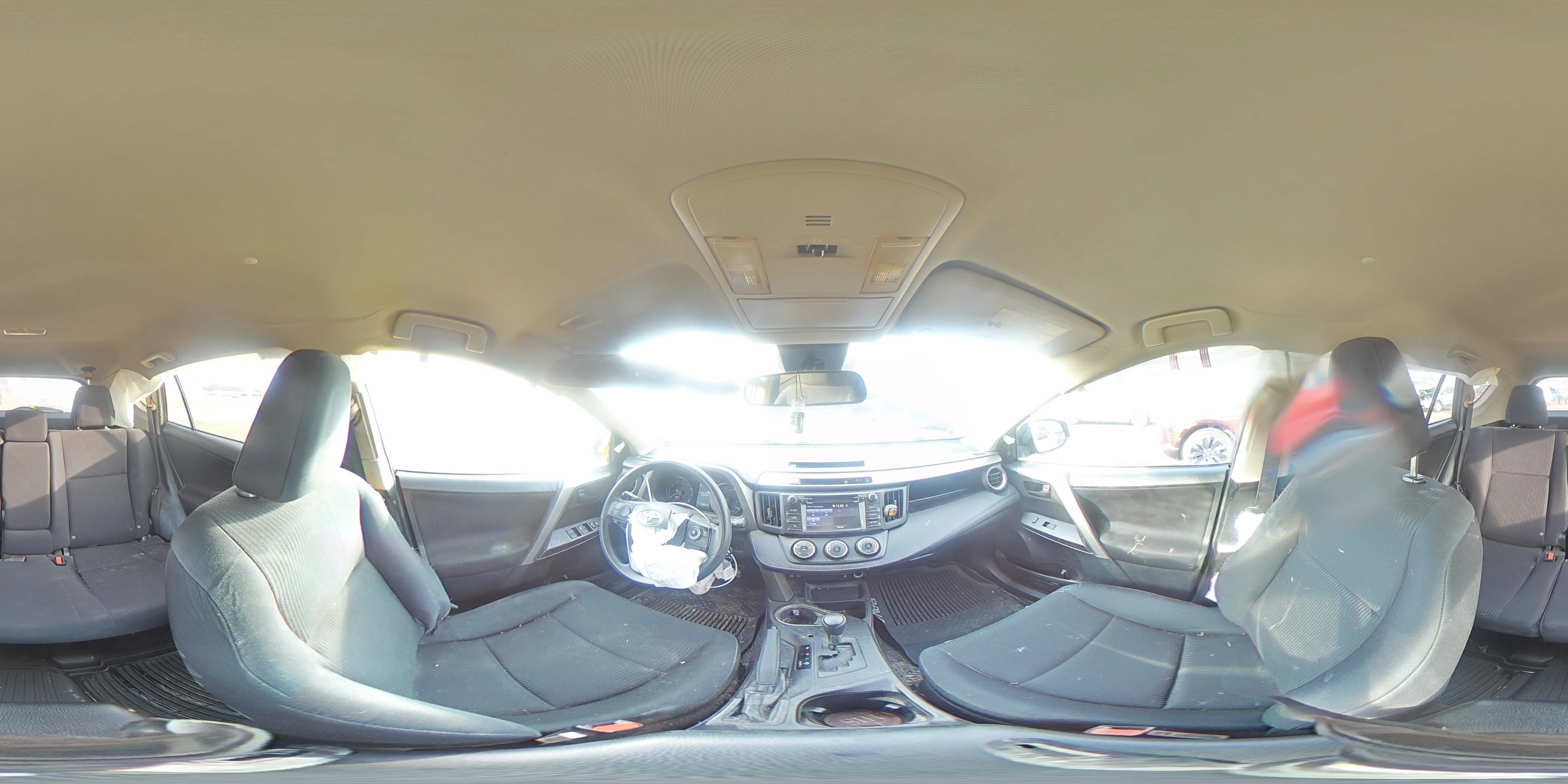 2017 Toyota RAV 4 - Image 13