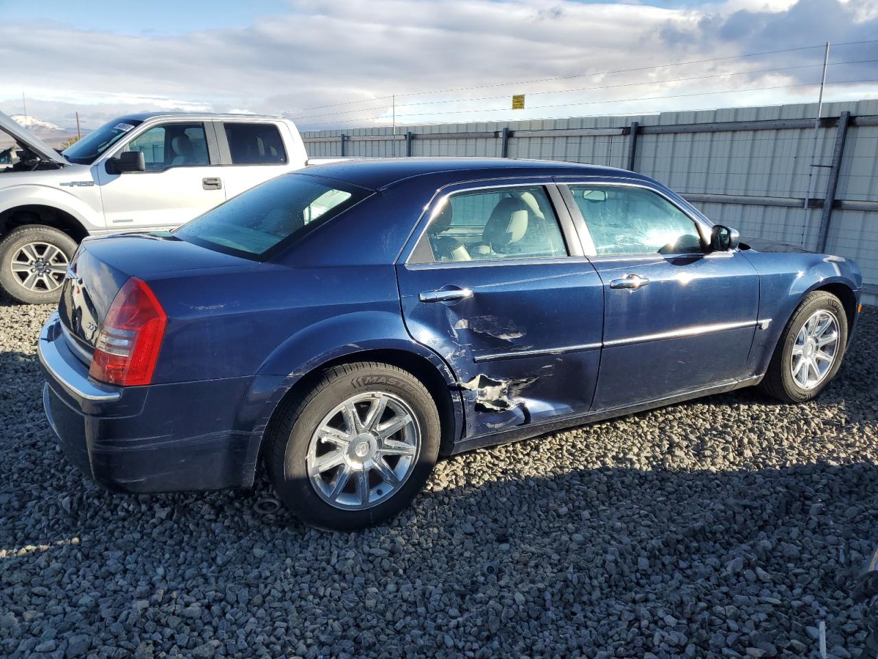 2005 Chrysler 300 - Image 3