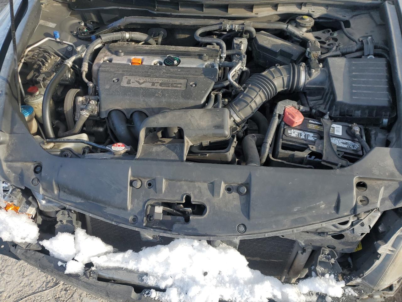 2009 Honda Accord - Image 13