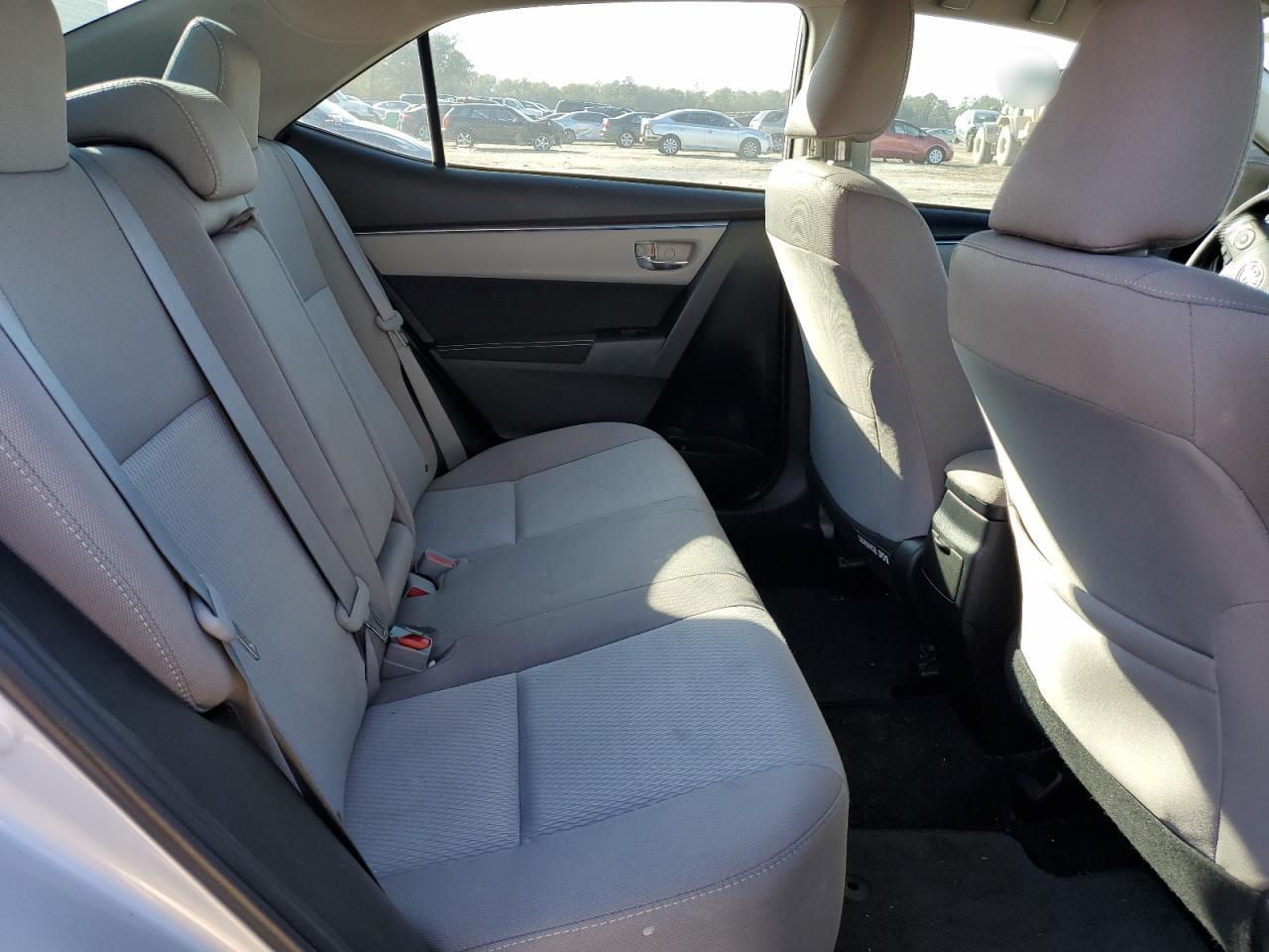 2016 Toyota Corolla - Image 11