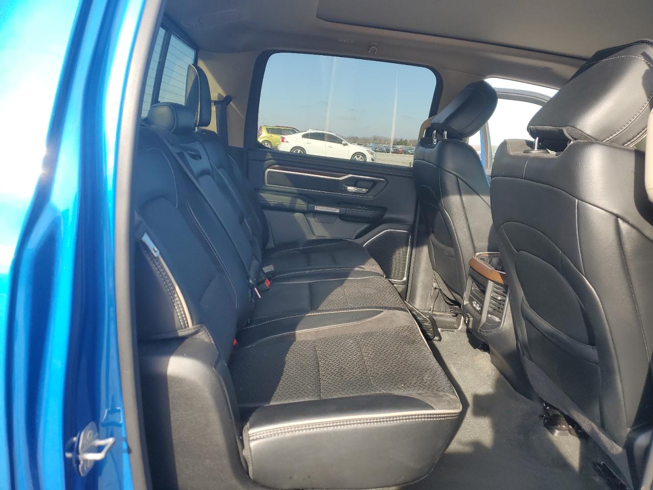 2021 RAM 1500 - Image 10