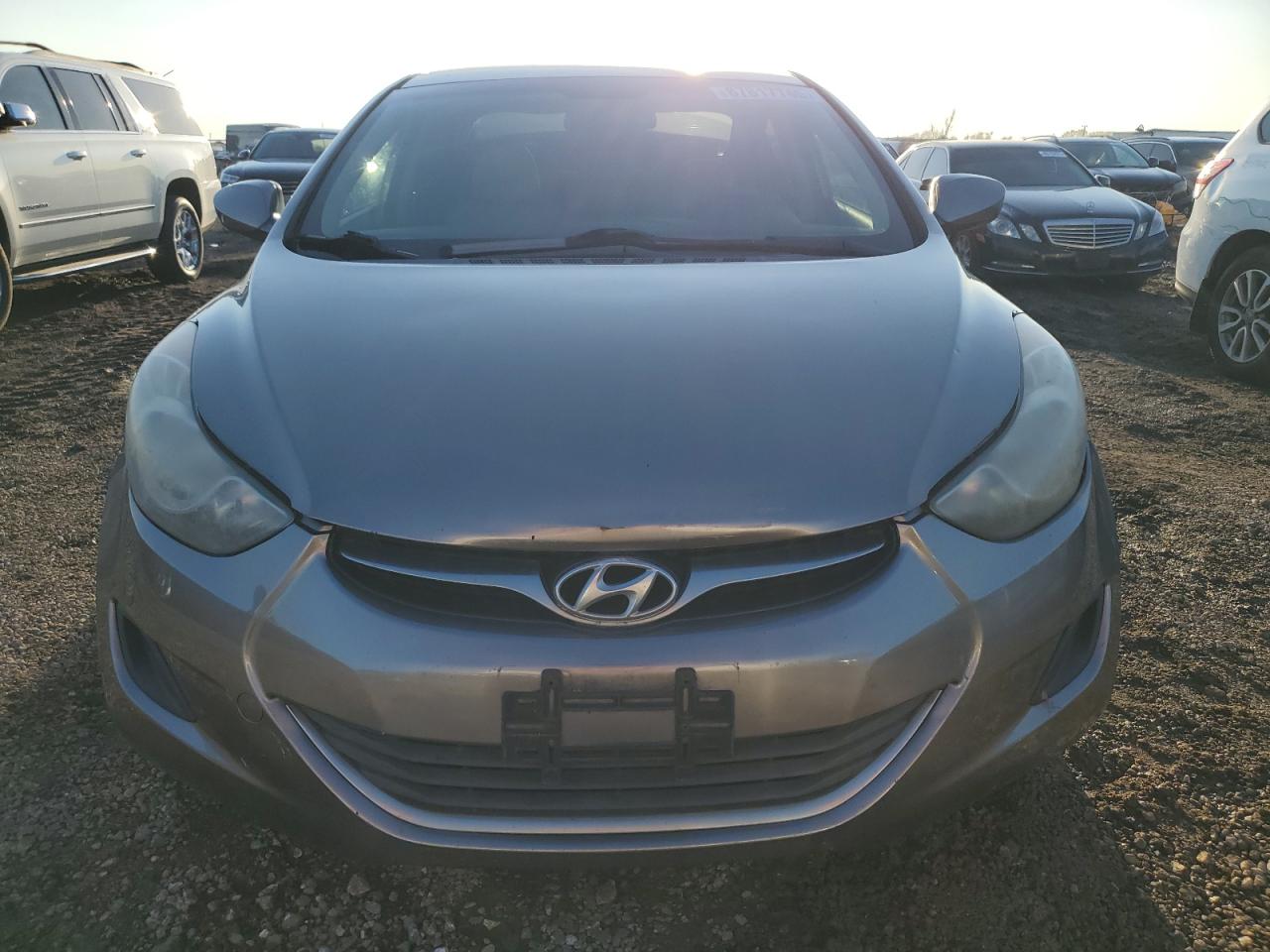 2013 Hyundai Elantra - Image 5