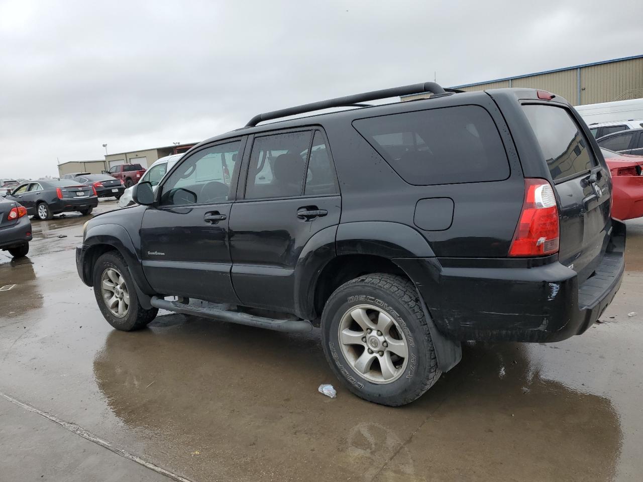 2007 Toyota 4Runner - Image 2