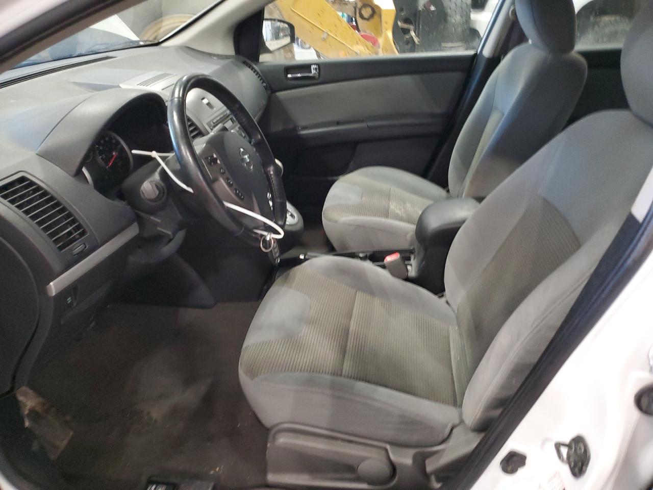 2011 Nissan Sentra - Image 7