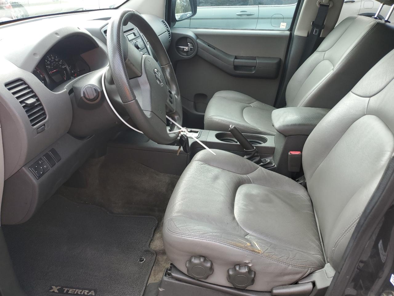 2011 Nissan XTerra - Image 7