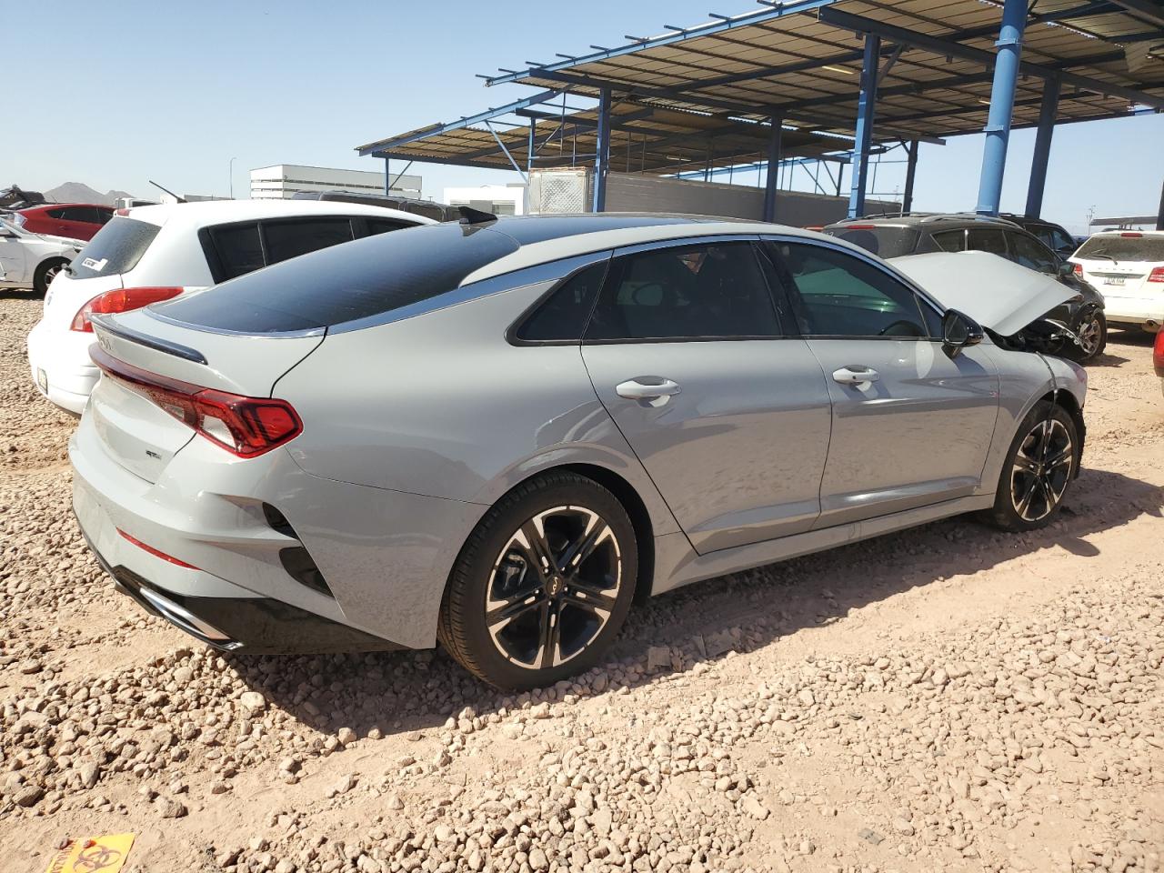 2023 Kia K5 - Image 3