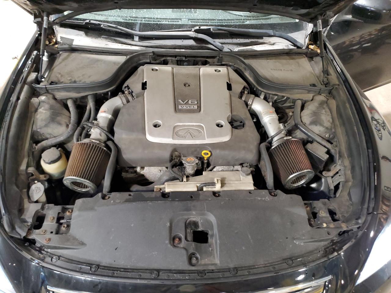 2011 Infiniti G - Image 11