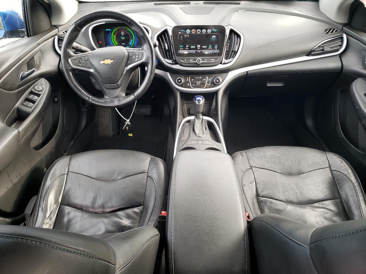 2018 Chevrolet Volt - Image 8