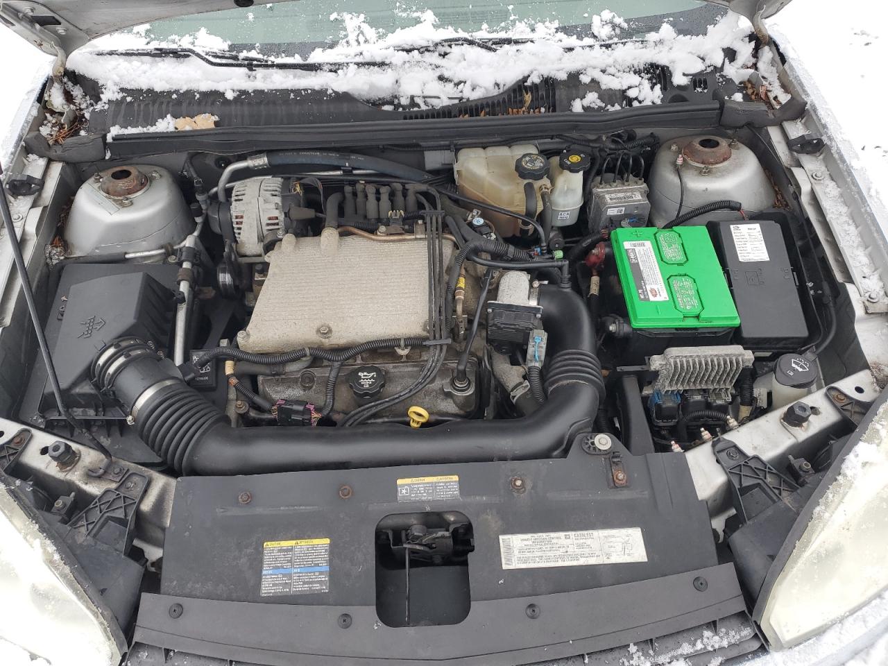 2004 Chevrolet Malibu - Image 11