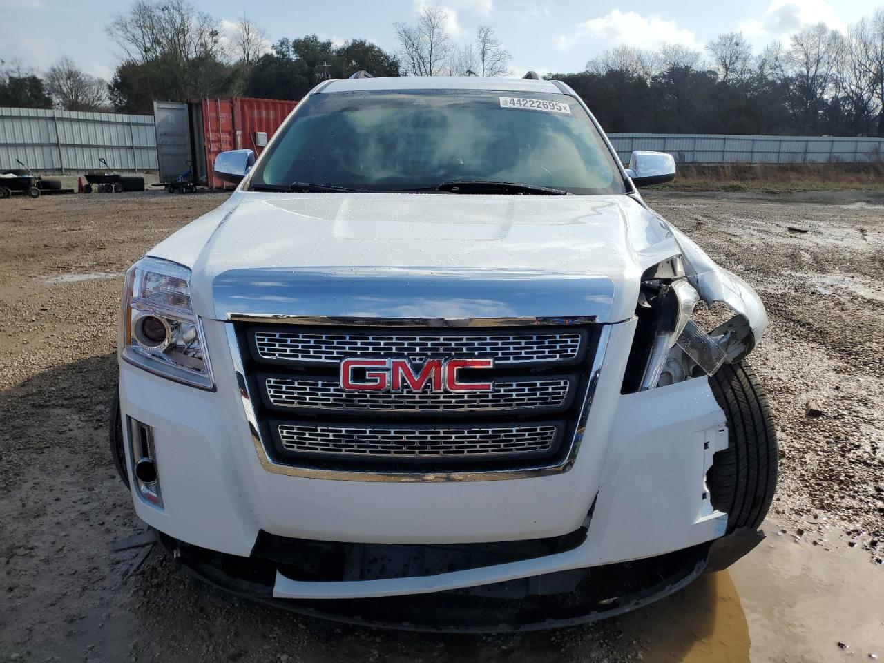 2015 GMC Terrain - Image 5