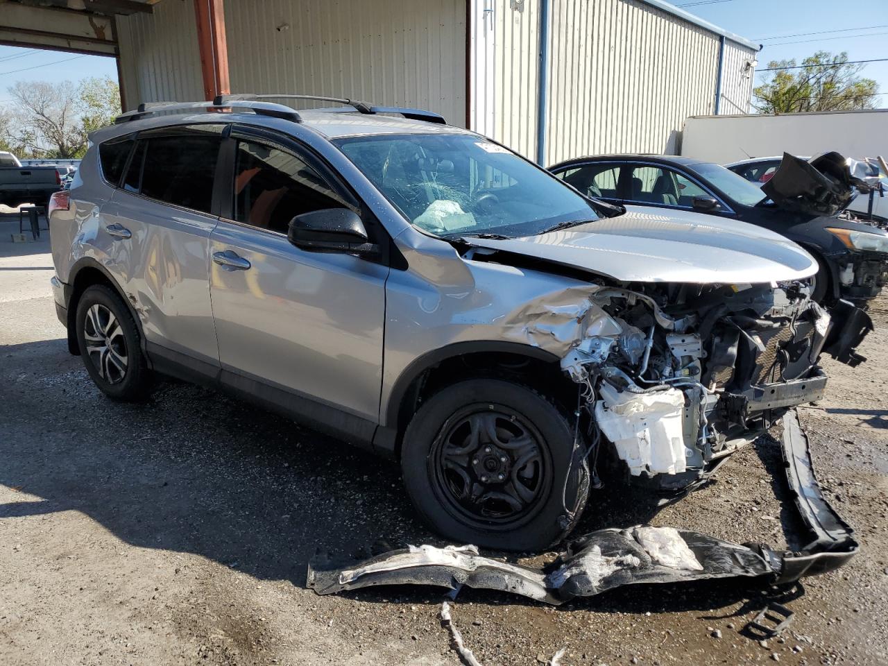 2016 Toyota RAV 4 - Image 4
