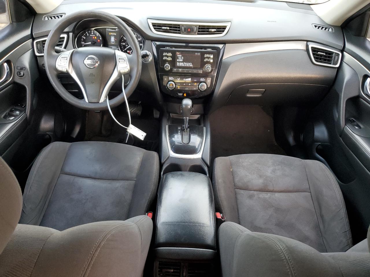 2016 Nissan Rogue - Image 8