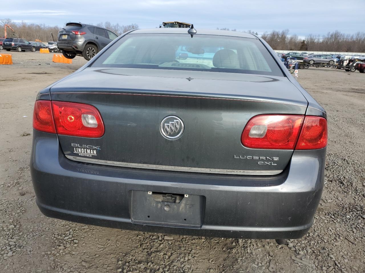 2009 Buick Lucerne - Image 6