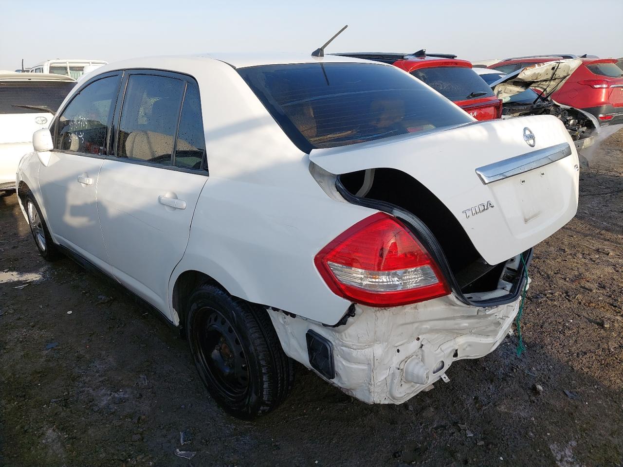 3N1BC1A61BK195209 - 2011 Nissan TIIDA - #46967705