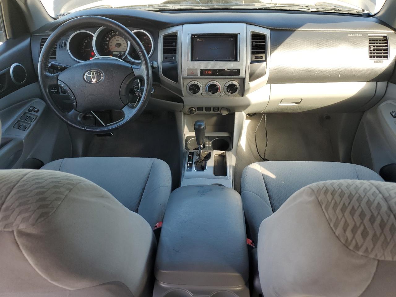 2010 Toyota Tacoma - Image 8