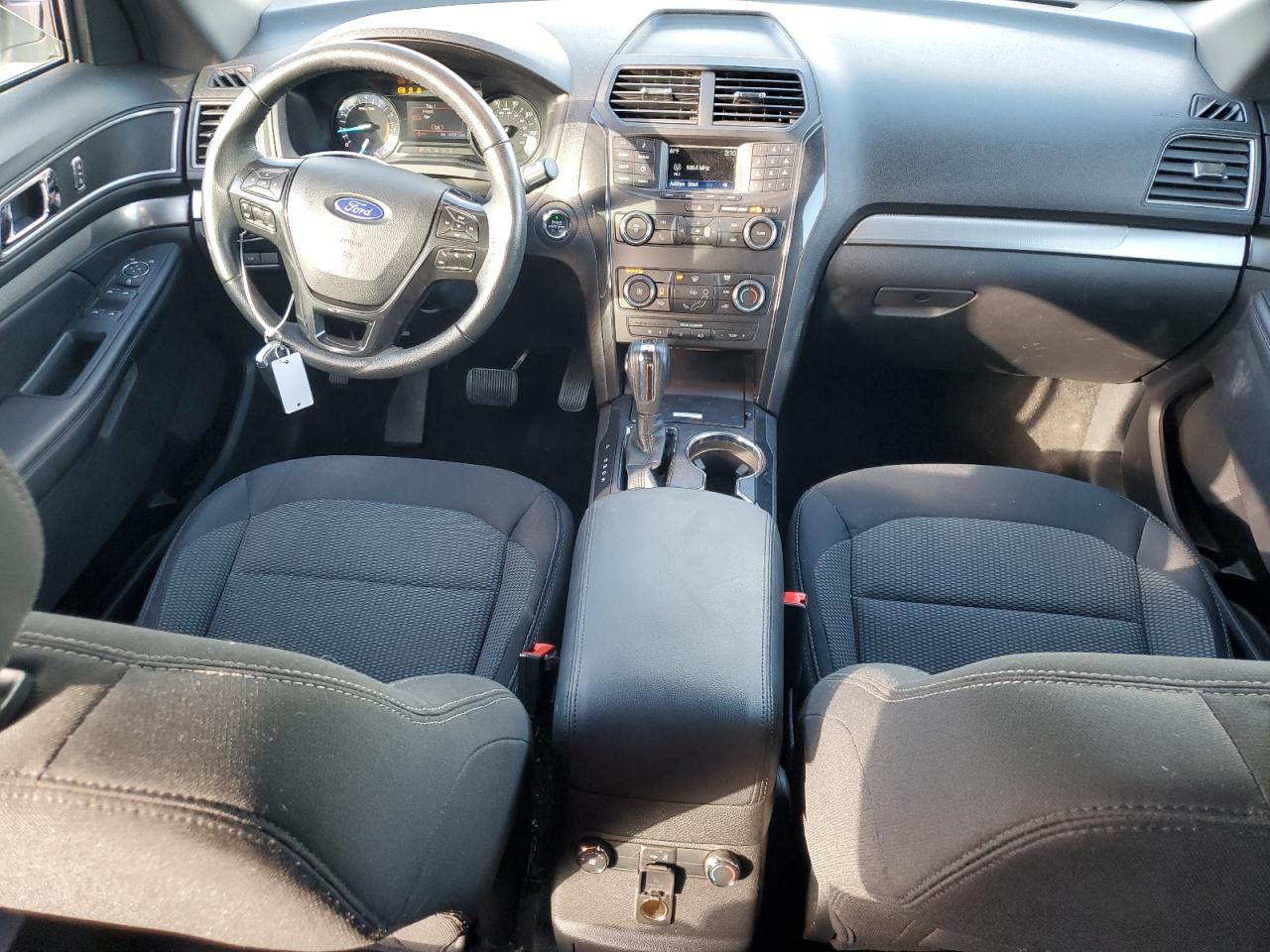 2018 Ford Explorer - Image 8