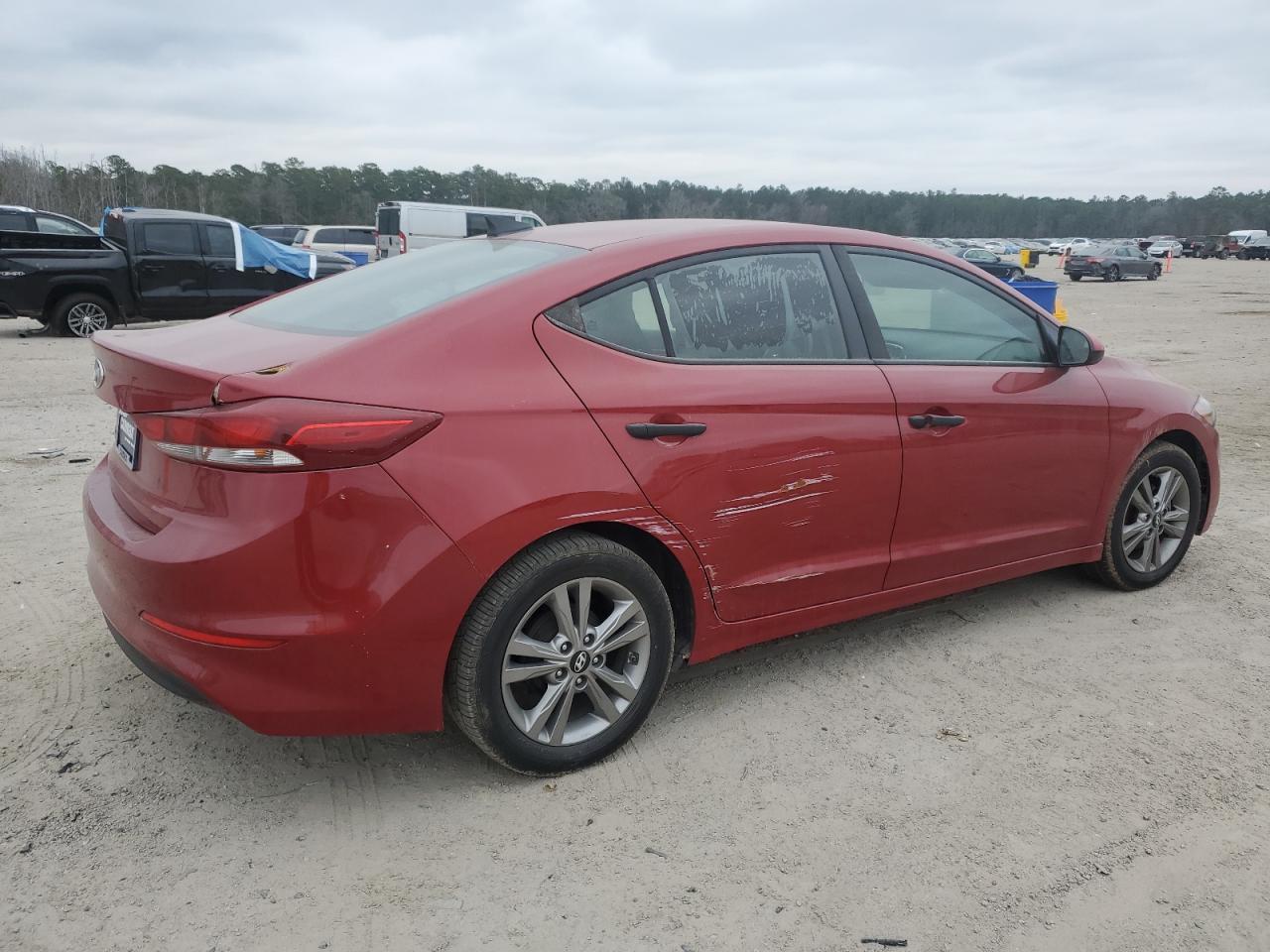 2017 Hyundai Elantra - Image 3
