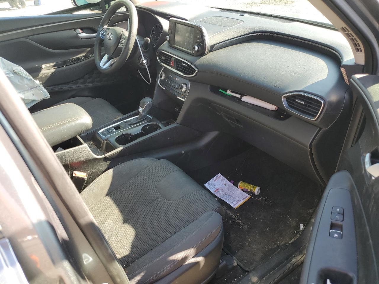 2019 Hyundai Santa Fe - Image 8