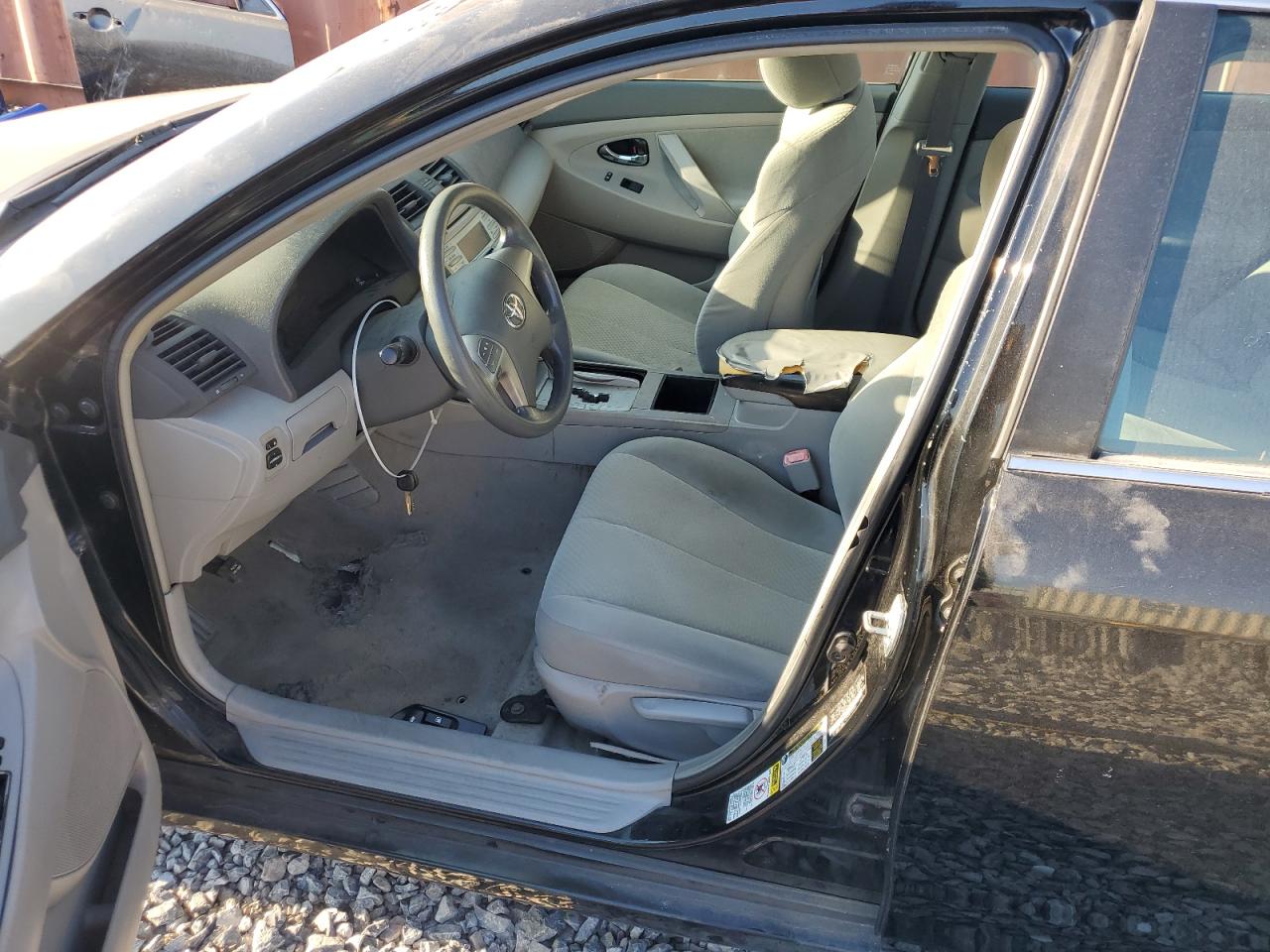 2009 Toyota Camry - Image 7