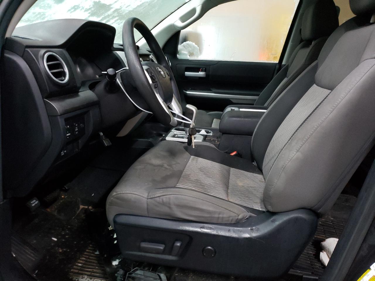 2017 Toyota Tundra - Image 7