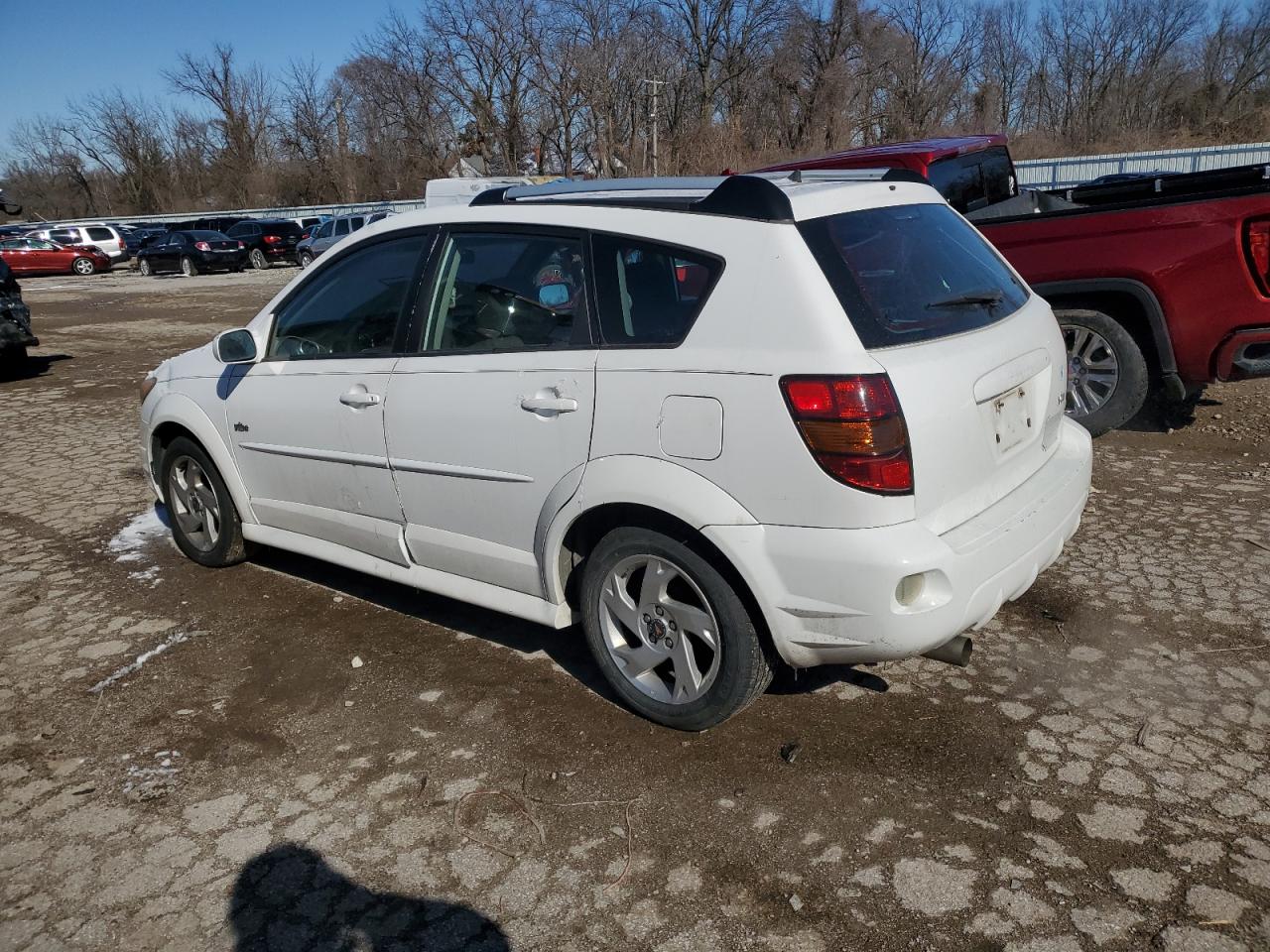 2007 Pontiac Vibe - Image 2