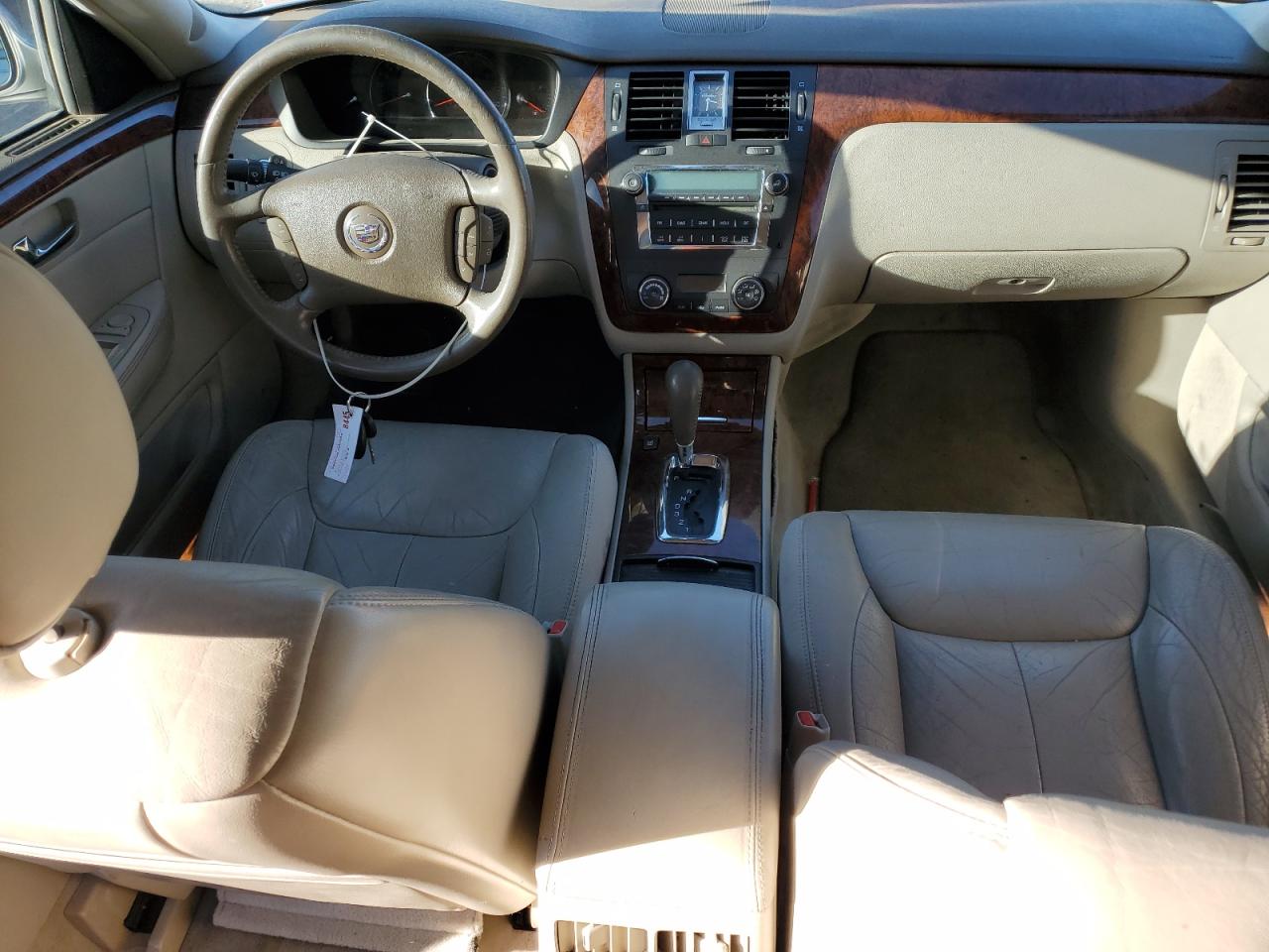 2006 Cadillac DTS - Image 8