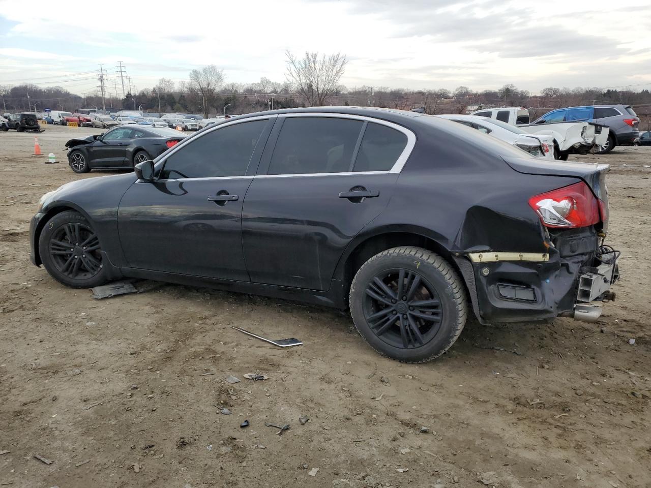 2013 Infiniti G - Image 2