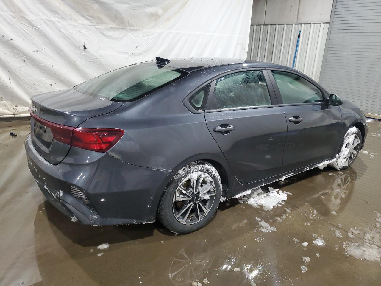 2023 Kia Forte - Image 3