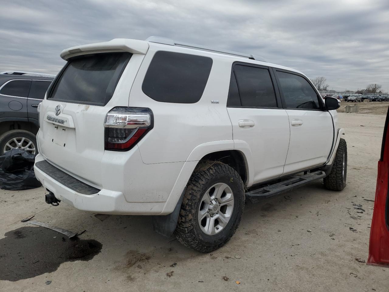 2018 Toyota 4Runner - Image 3