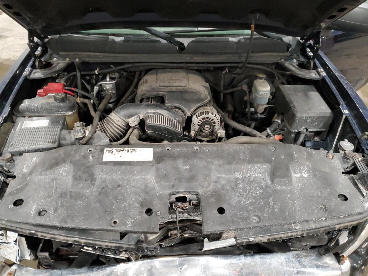 2010 Chevrolet Silverado - Image 11
