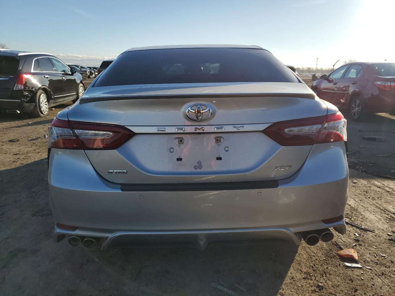 2018 Toyota Camry - Image 6