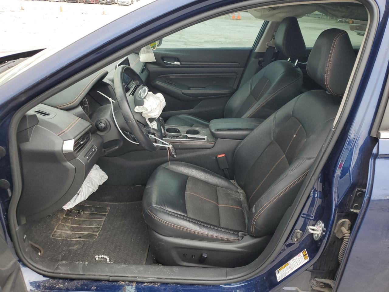 2021 Nissan Altima - Image 7