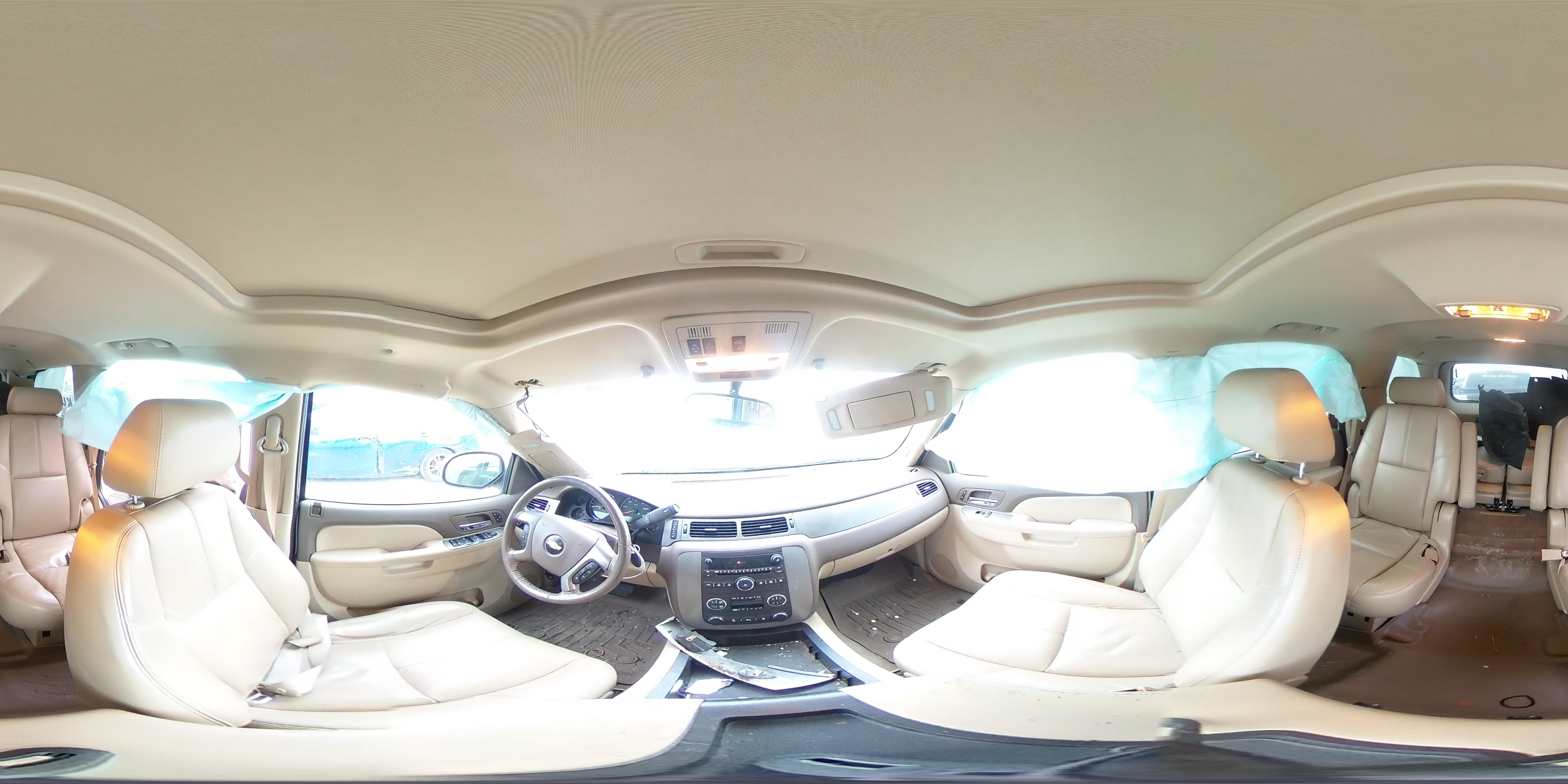 2010 Chevrolet Tahoe - Image 12