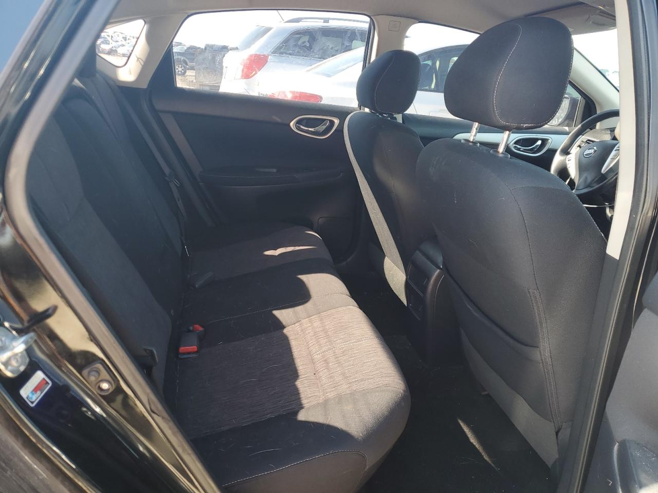 2014 Nissan Sentra - Image 10
