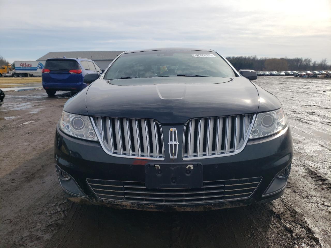 2011 Lincoln MKS - Image 5