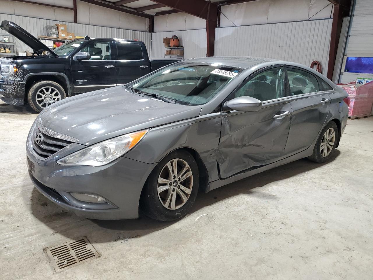 2013 Hyundai Sonata - Image 1
